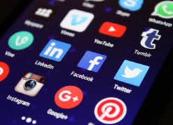 The Bigger Picture: The coming reckoning for social media, science in the pandemic & the Strong Horse Theory