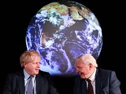 The Bigger Picture: Culture Wars move into science arena, NHS and private hospitals & Frank Field