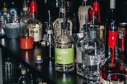 The Hypnotist: Alcohol Hypnosis