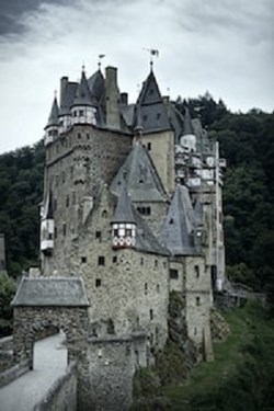 The Hypnotist: The Palace of Safety and Security