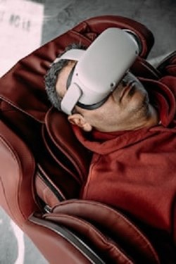 The Hypnotist: Driving Confidence VR Simulator
